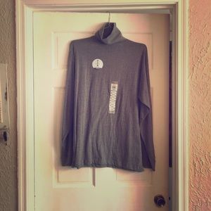Men’s grey turtleneck